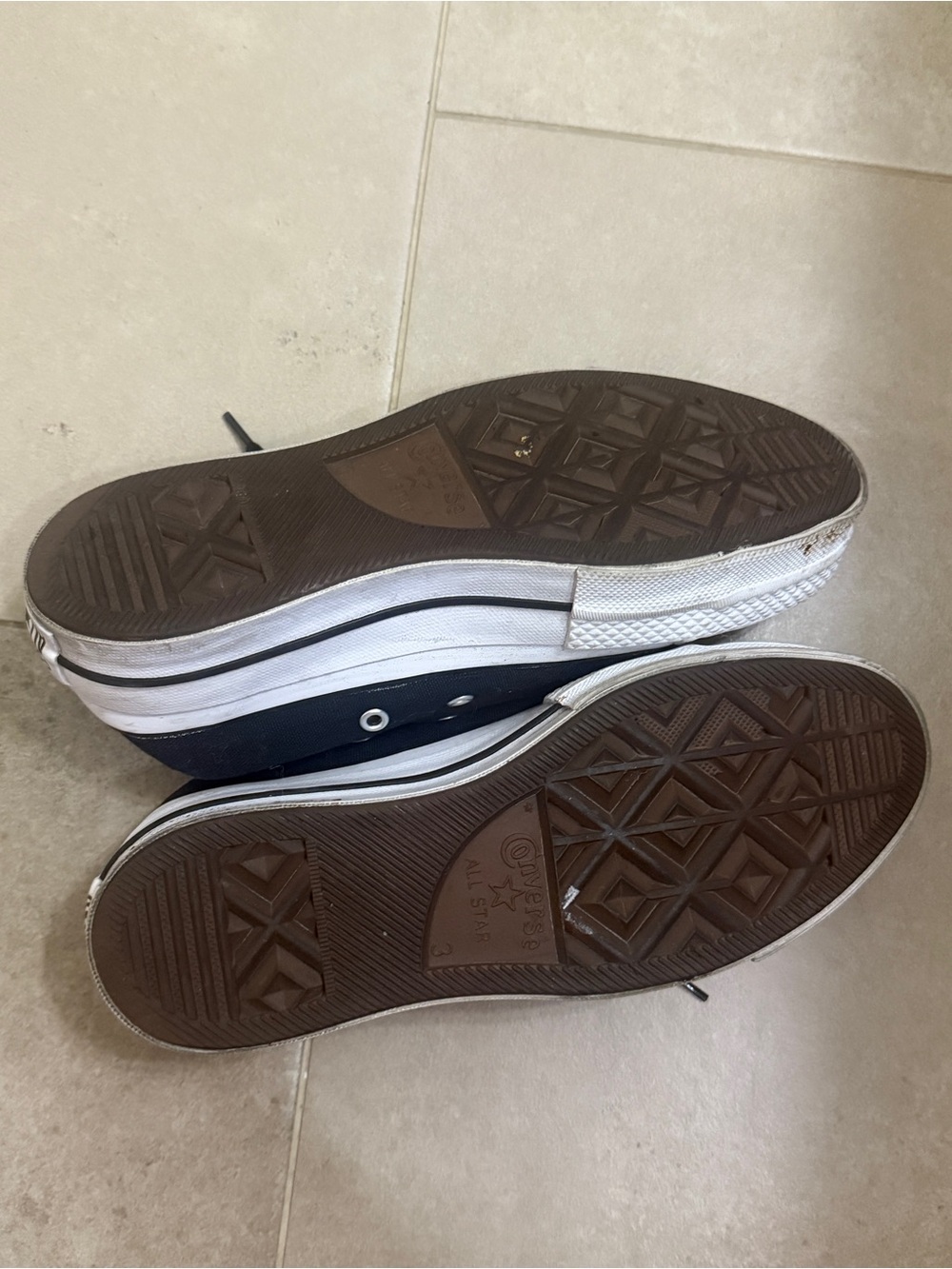 Converse platform - Picture 4 of 5